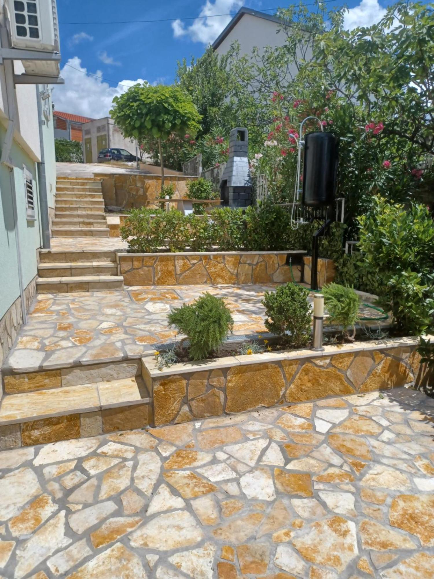 Apartmani Ana - Meka Draga Obrovac Luaran gambar