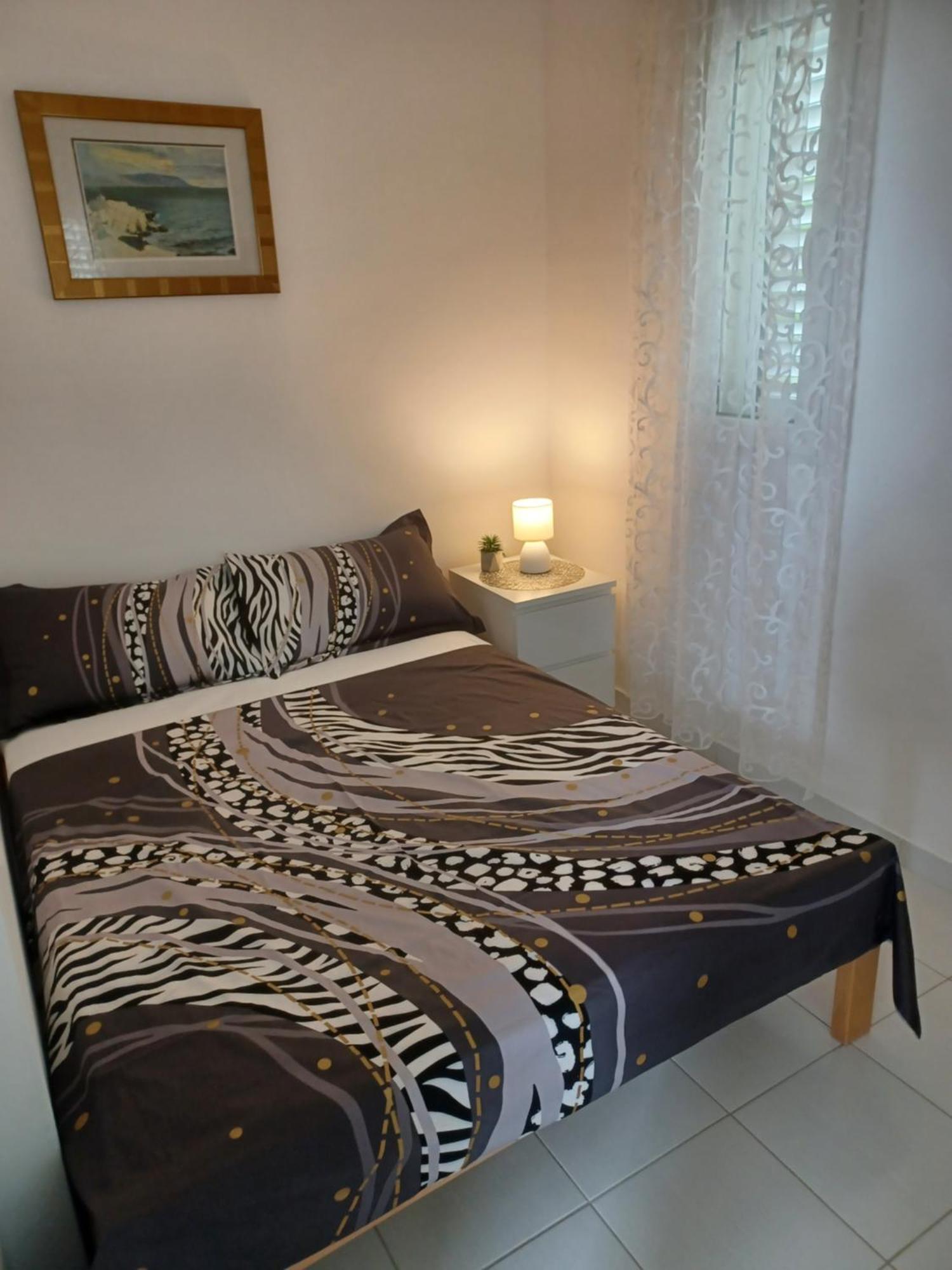Apartmani Ana - Meka Draga Obrovac Luaran gambar